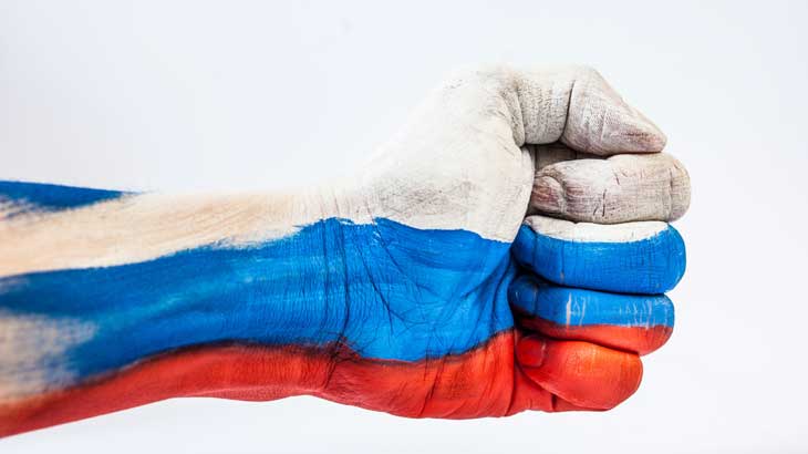6月の誕生石のひとつとされることもあるアレキサンドライトが採掘されたロシアの国旗の色
