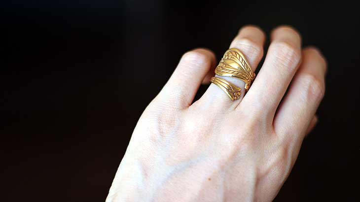 brass ring wearing pic