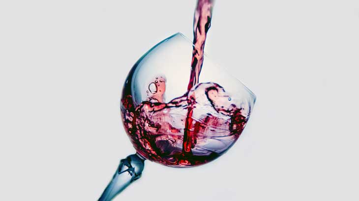 Image-photo-of-pouring-wine