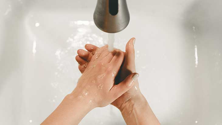 Image of hand washing pic