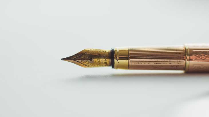 Image photo of a used brass fountain pen